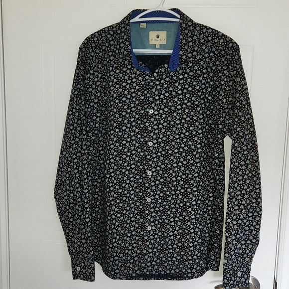 Steel & Jelly navy floral button-down shirt, size large - Picture 3 of 7